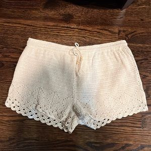 Joie Crochet Shorts Size Large, Off-White, EUC